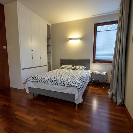 شقة Atmospheric Apartment Victus Close To The Beach By Noclegi Renters